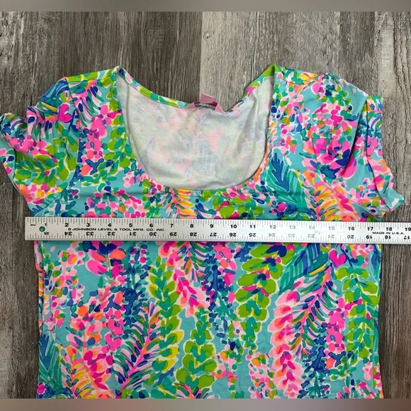 LILLY PULITZER UPF 50+ TAMMY CATCH THE WAVE SHORT SLEEVE DRESS 29495 SZ MEDIUM - Picture 7 of 10